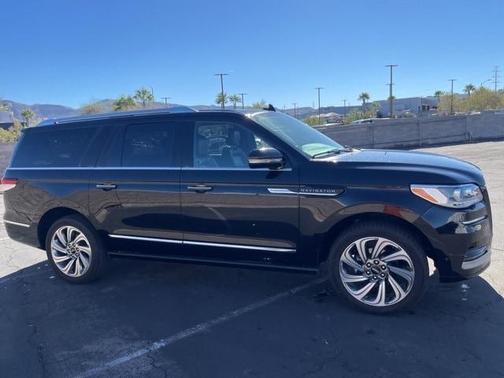 2024 Lincoln Navigator L Premiere