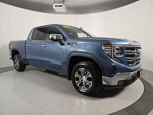 Metallic 2024 GMC Sierra 1500 SLT
