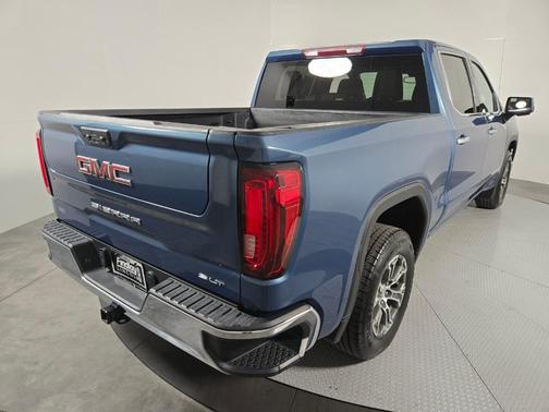 Metallic 2024 GMC Sierra 1500 SLT