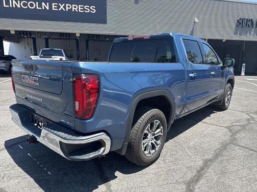 Metallic 2024 GMC Sierra 1500 SLT