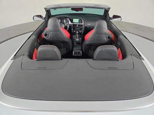 Glacier White Metallic w/ Black Roof 2017 Audi S5 3.0T quattro