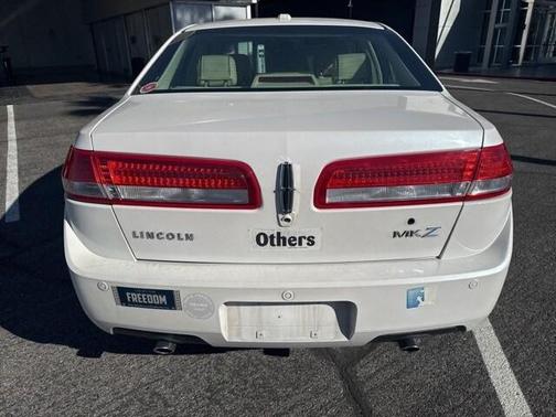 2012 Lincoln MKZ Base