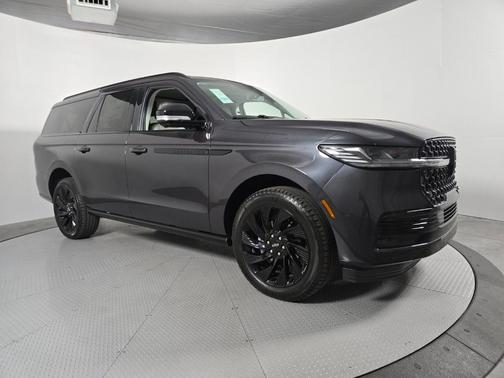 Starlight 2026 Lincoln Navigator L Reserve