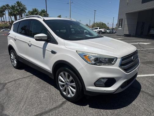 White Platinum Tri-Coat Metallic 2017 Ford Escape Titanium