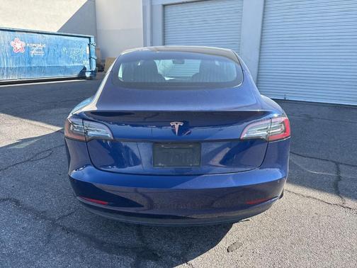 Deep Blue Metallic 2019 Tesla Model 3 Standard Range Plus