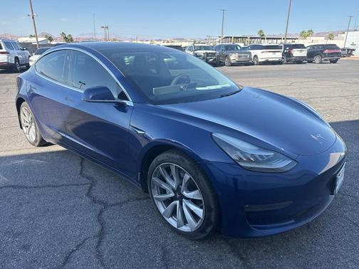 Deep Blue Metallic 2019 Tesla Model 3 Standard Range Plus