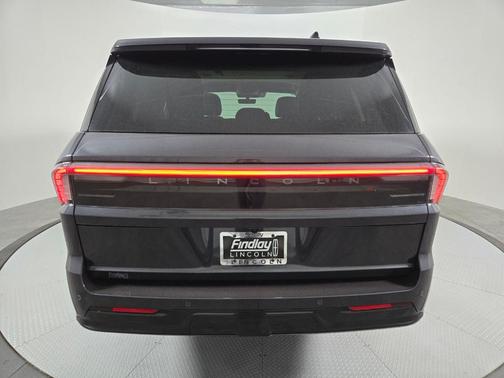 Starlight 2026 Lincoln Navigator Premiere