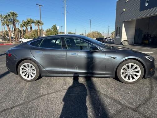 2017 Tesla Model S 75