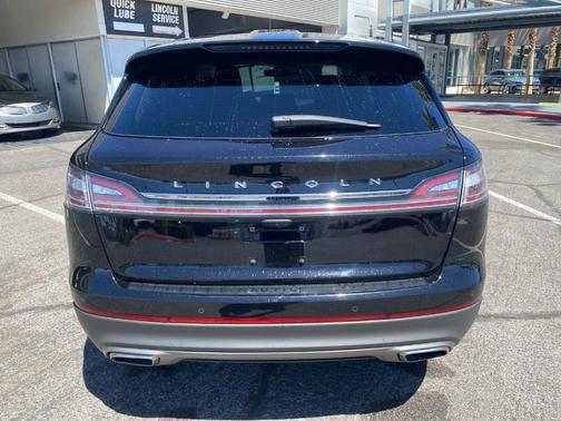 Infinite Black Metallic 2022 Lincoln Nautilus Reserve