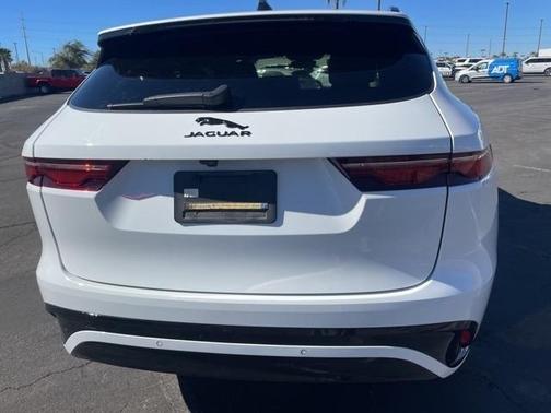 2024 Jaguar F-PACE P250 R-Dynamic S