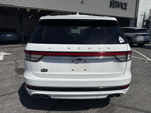 Pristine White 2023 Lincoln Aviator Grand Touring
