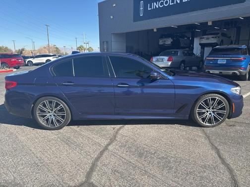 2018 BMW 540 i