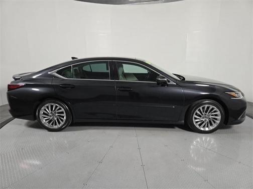 2022 Lexus ES 350 Luxury