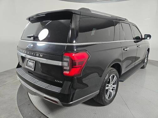 Agate Black Metallic 2024 Ford Expedition Max Limited