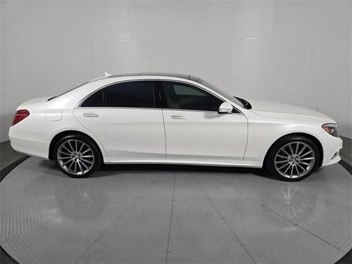 2016 Mercedes-Benz S-Class S 550