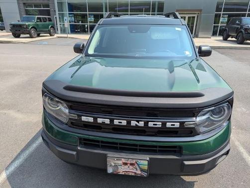 ERUPTION GREEN METALLIC 2024 Ford Bronco Sport OUTER BANKS
