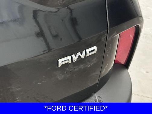 2025 Ford Escape ST-LINE SELECT