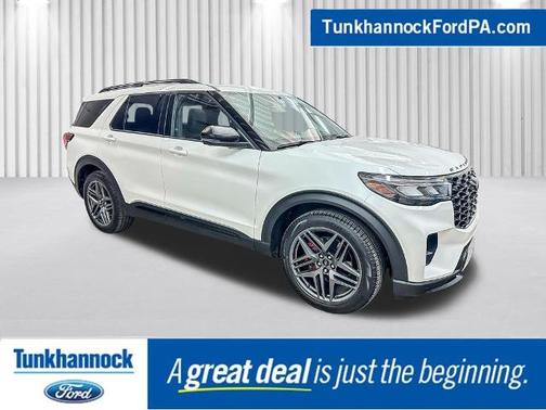 BLANC ASTRAL MÉT 3COUCHES 2025 Ford Explorer ST