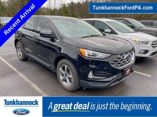 AGATE BLACK METALLIC 2021 Ford Edge