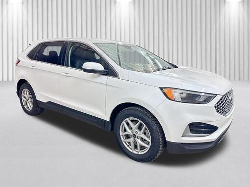 2023 Ford Edge 