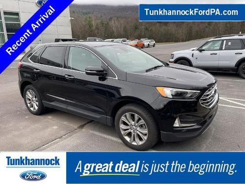 AGATE BLACK METALLIC 2024 Ford Edge TITANIUM