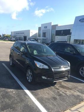 Photo 4 of 6 of 2014 Ford Escape Titanium