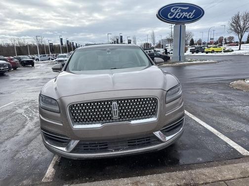 2020 Lincoln Nautilus Reserve