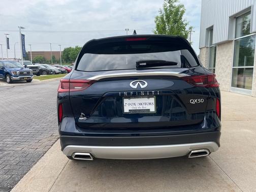 2023 INFINITI QX50 Luxe