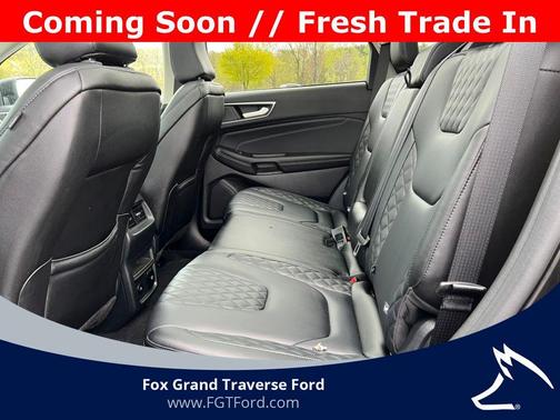 Black Metallic 2024 Ford Edge Titanium