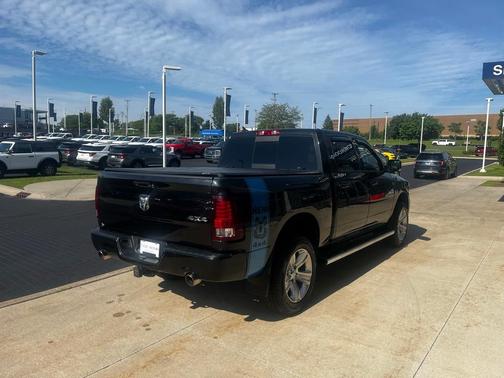 2016 RAM 1500 Sport