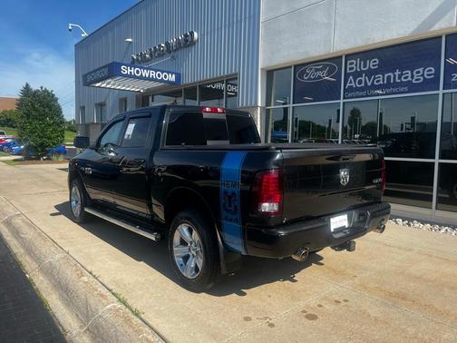 2016 RAM 1500 Sport