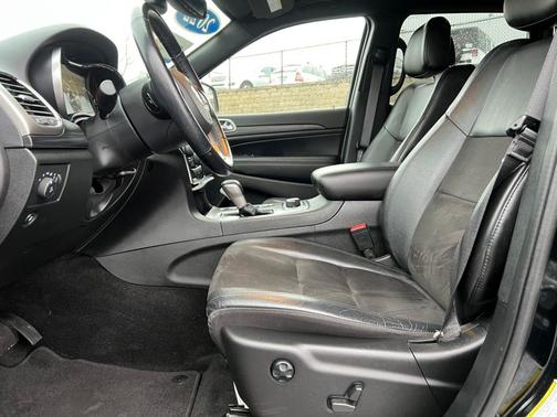 2022 Jeep Grand Cherokee WK Laredo