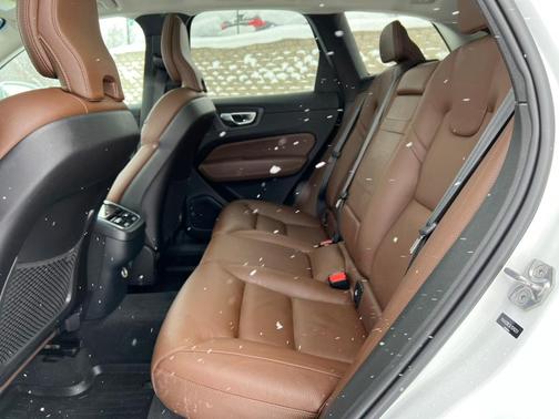 2020 Volvo XC60 T6 Inscription