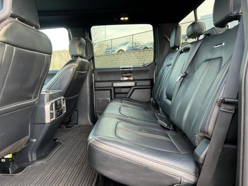 2022 Ford F-350 Platinum
