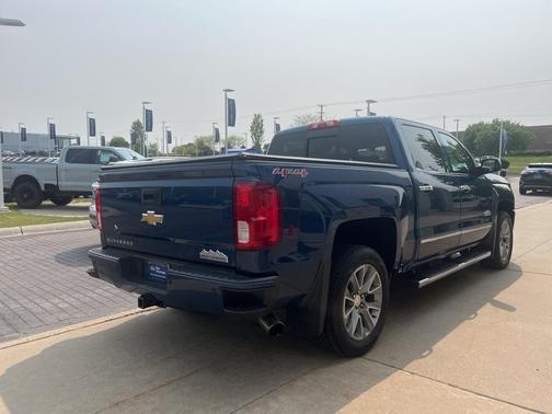 2017 Chevrolet Silverado 1500 High Country