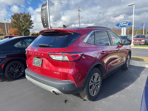 2022 Ford Escape SEL