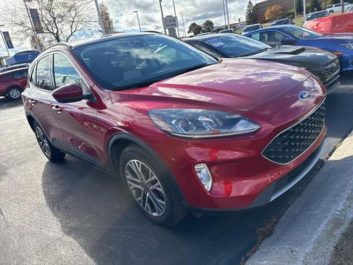 2022 Ford Escape SEL