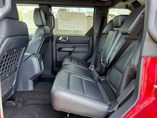 Ruby Red Metallic Tinted Clearcoat 2026 Ford Bronco Badlands