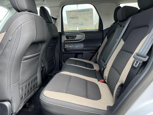Space White Metallic 2026 Ford Bronco Sport Big Bend