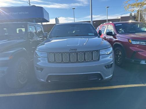 2022 Jeep Grand Cherokee WK Laredo