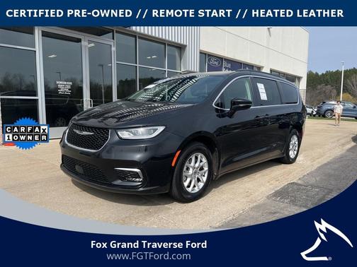 2022 Chrysler Pacifica Touring-L