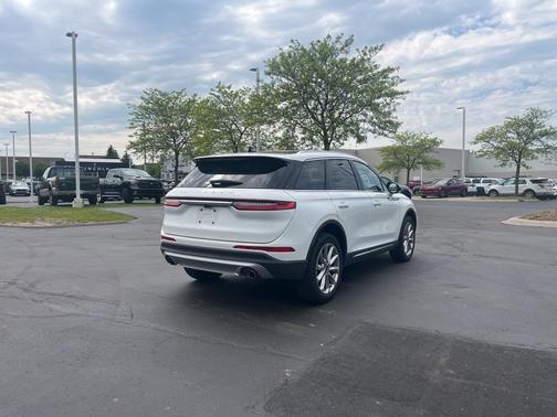 2022 Lincoln Corsair Standard