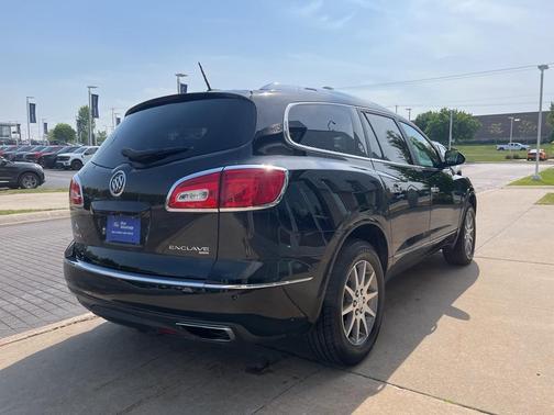 2017 Buick Enclave Leather