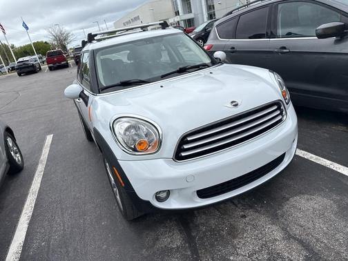 2014 MINI Countryman Cooper