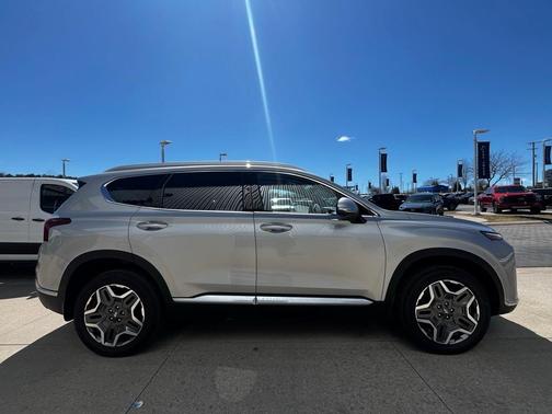 2022 Hyundai SANTA FE HEV Limited