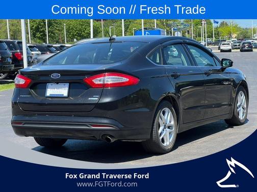 Tuxedo Black 2015 Ford Fusion SE