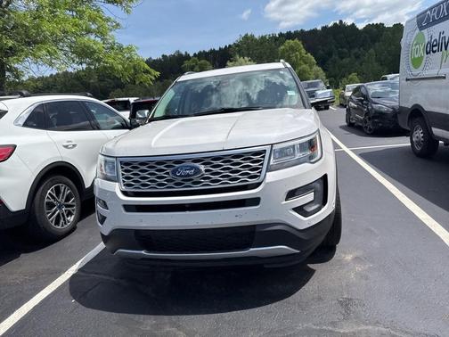 2017 Ford Explorer Platinum