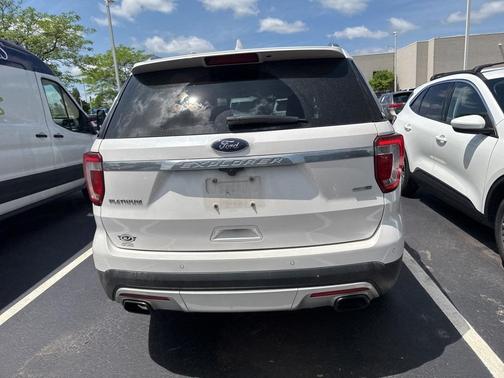 2017 Ford Explorer Platinum