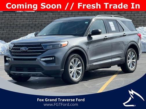 Carbonized Gray Metallic 2023 Ford Explorer XLT