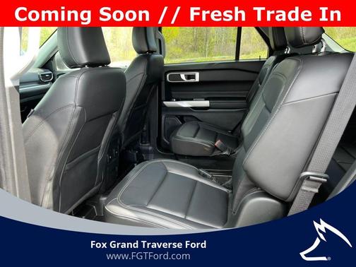 Gray Metallic 2023 Ford Explorer XLT